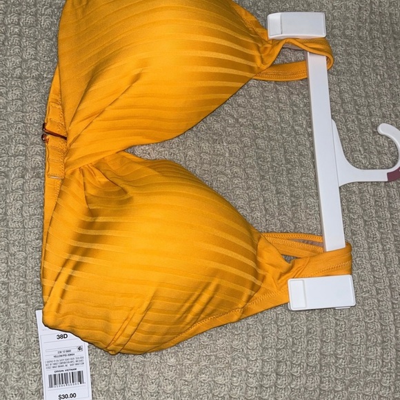 NWT, Shade & Shore Women’s Swim Top, Size 38D - Picture 6 of 7